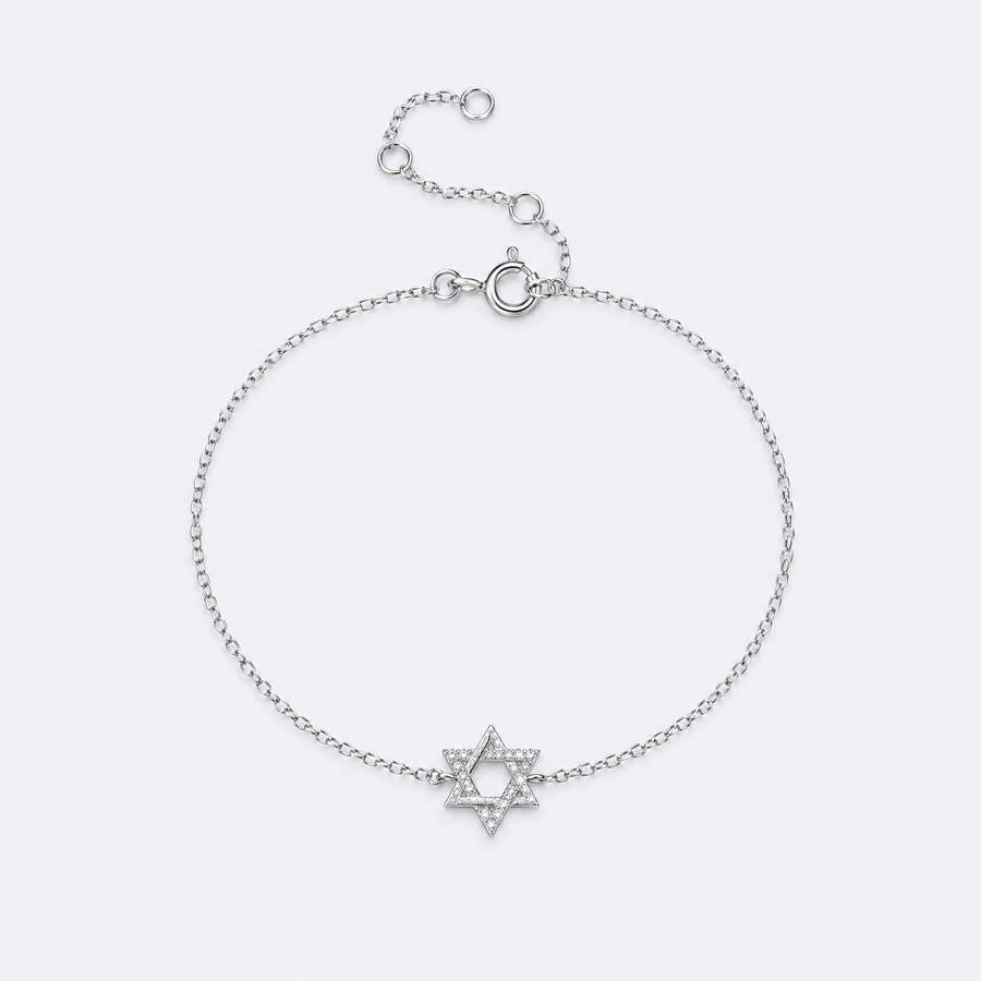 Star of David bracelet in sterling silver, studio photo