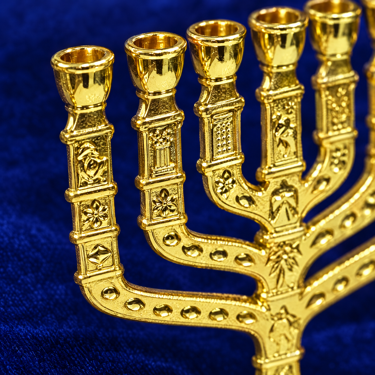 Seven-branch menorah, close-up detail